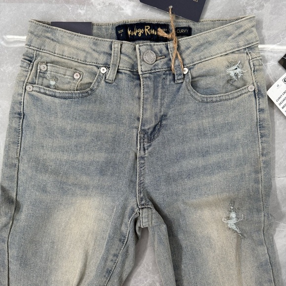 Juniors' Indigo Rein Mid-Rise Destructed Distressed Curvy Cropped Jeans Size 3 - Picture 4 of 16